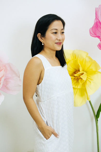 Chalk Eyelet
